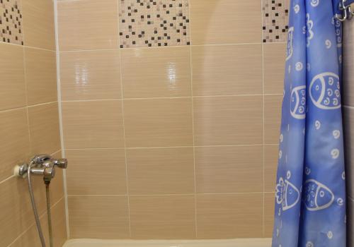 Номер стандарт с 1 двуспальной кроватью