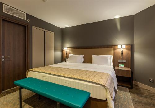 Фото Отель Holiday Inn Moscow Sokolniki (Холидей Инн Москва Сокольники)