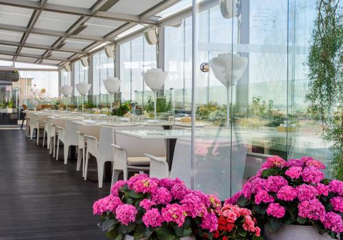 Фото Отель Indigo St. Petersburg-Tchaikovskogo