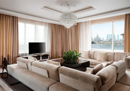 Номер люкс королевский Уланова с видовой террасой