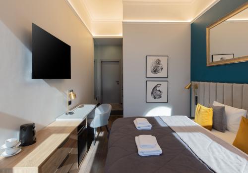 Фото Отель Lopatin Невский 100