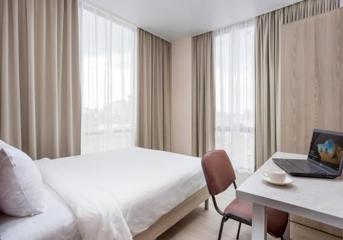 Фото Отель Golden Tulip Krasnodar