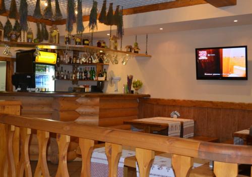 Фото Алеша Попович Двор