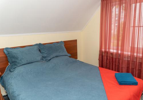 4-местный 2-комнатный номер улучшенный семейный (мансарда)