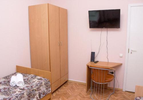 2-комнатные апартаменты стандарт с 2 односпальными и 1 двуспальной кроватью