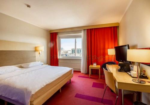 Фото Cosmos Saint-Petersburg Pulkovskaya Hotel