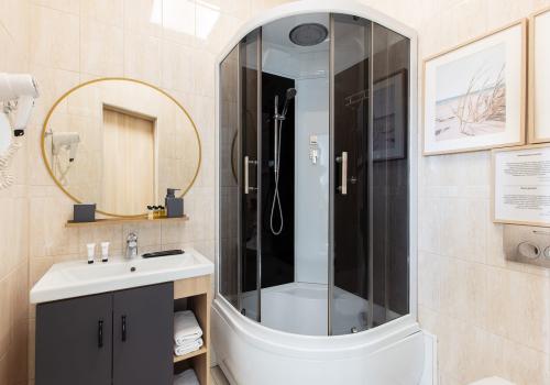 Фото Отель Lopatin Невский 100