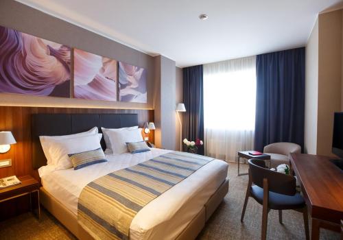 Фото Отель Марциаль