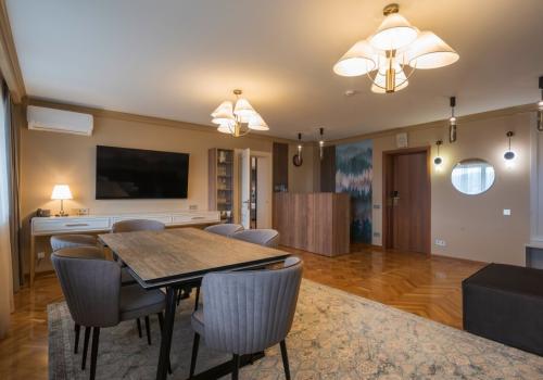 Номер делюкс с 1 двуспальной кроватью с видом на Енисей