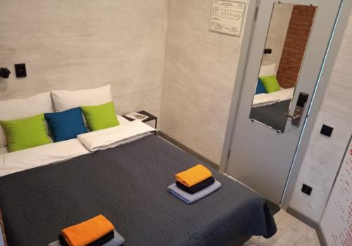 Номер эконом с 1 двуспальной кроватью (общие удобства)