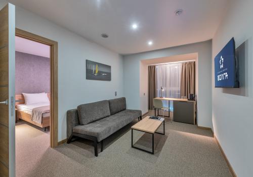 Номер полулюкс с видом на Волгу