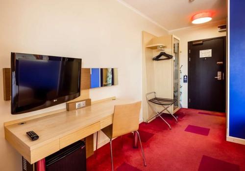 Фото Cosmos Saint-Petersburg Pulkovskaya Hotel