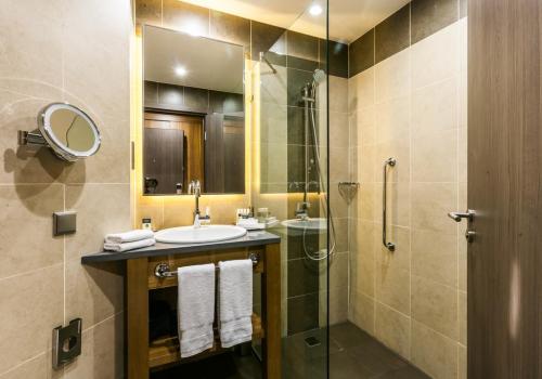 Фото Отель DoubleTree by Hilton Tyumen