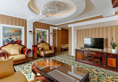 Фото отеля 6