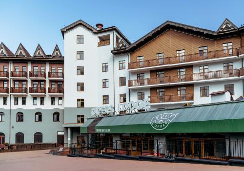 Фото Отель Riders Lodge