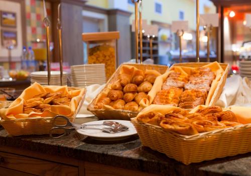 Фото Отель Ирис Санкт-Петербург Центр