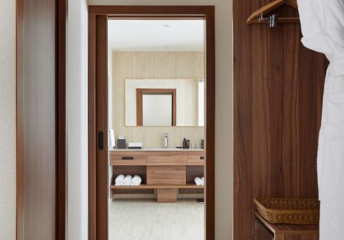 Фото Aden Hotel & Business Centre