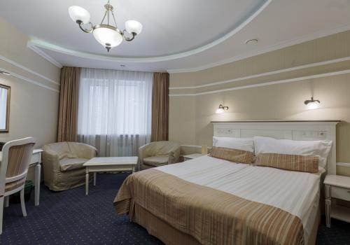 Номер Полулюкс с балконом