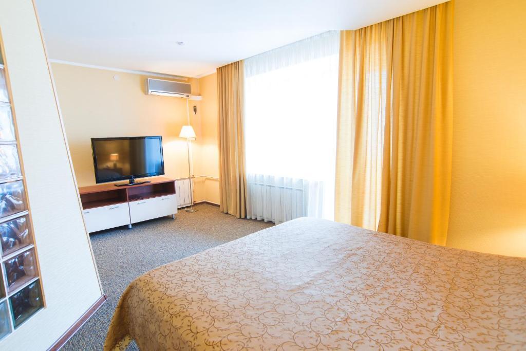 Suite Hotel (Сьют Отель) - 11