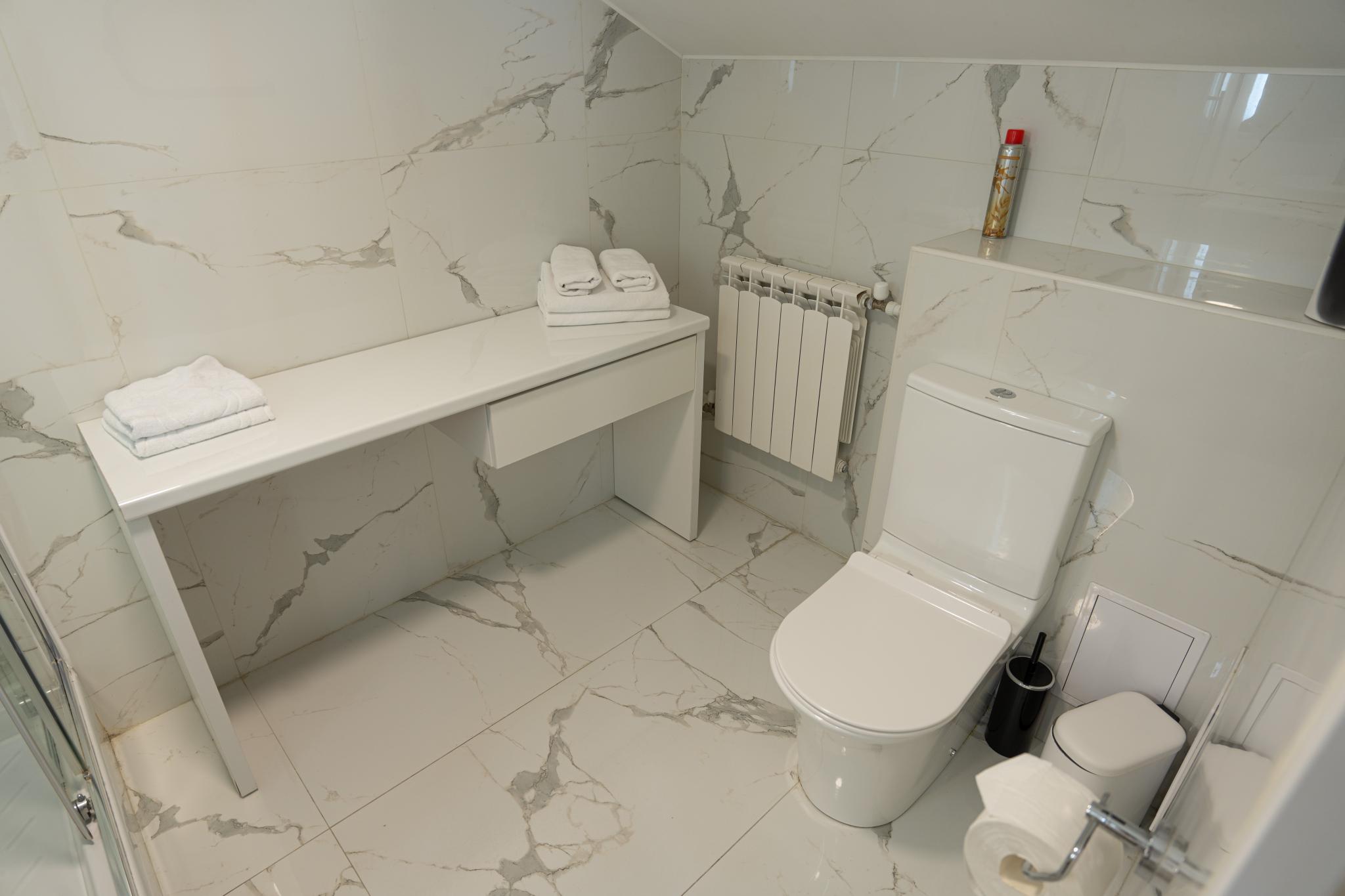 Loft White 3