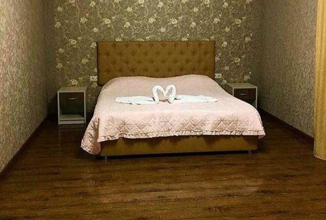 Номер люкс с 1 двуспальной кроватью
