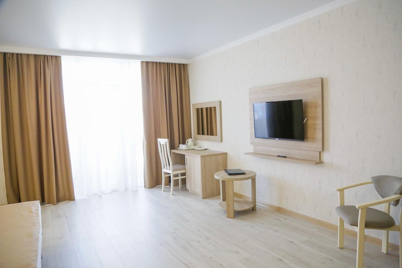 Эмеральдика Family Beach Hotel (Фэмили Бич) - 19
