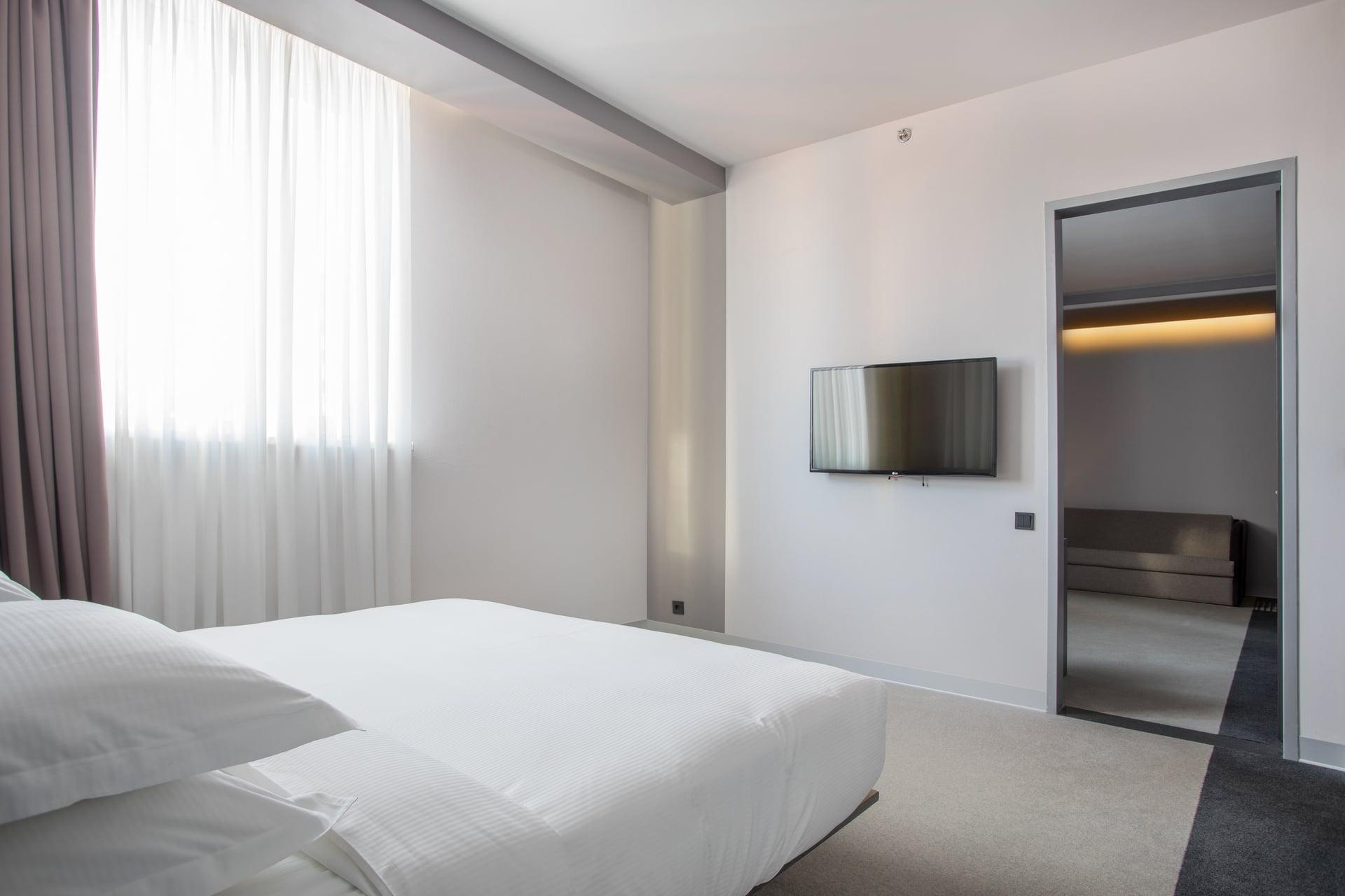 Elements Ekaterinburg Hotel (Элементс Екатеринбург) (бывш. Four Elements Ekaterinburg) - 17