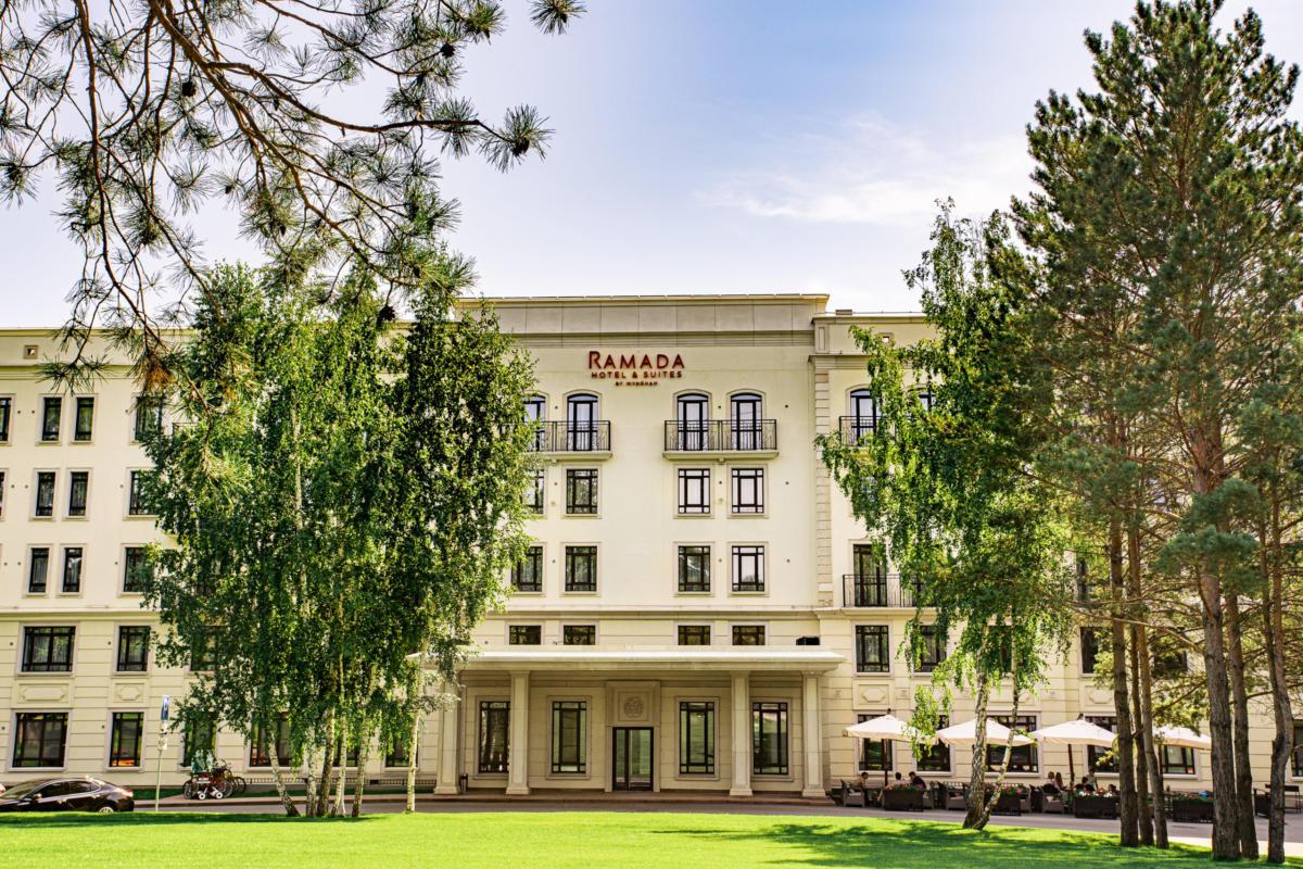 Ramada Hotel &amp; Suites by Wyndham Novosibirsk Zhukovka (Рамада Новосибирск) - 2
