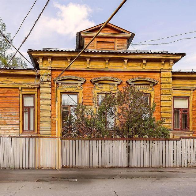 Apartments on Varvarskaya street