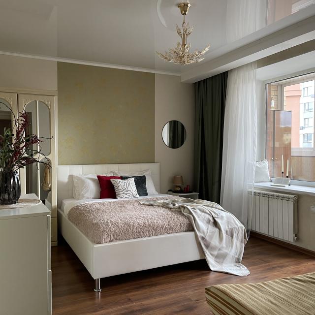 Sleep and Shower on Onezhskaya Street