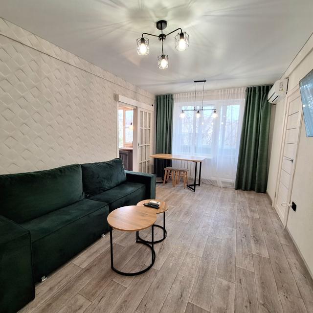 Rooms Apartments (Rooms Apartments) on Moskovskaya street 60