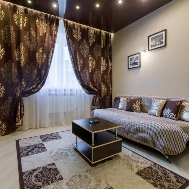Five stars on Lenin 62A