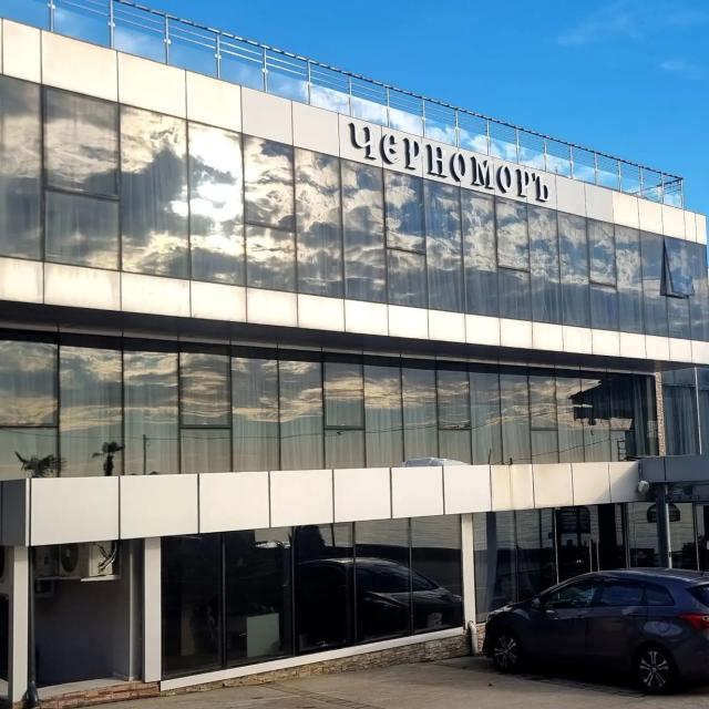 Черноморъ (ex. Sochi Beach Hotel)