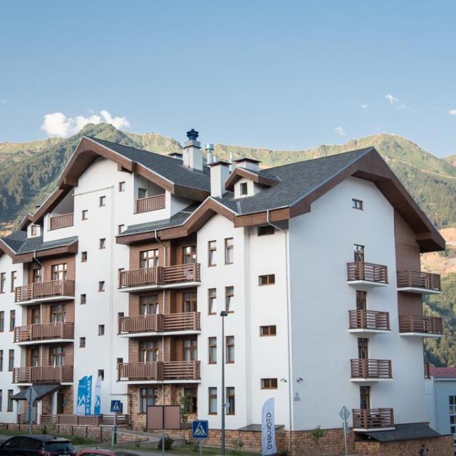 Hotel 28 building 2
