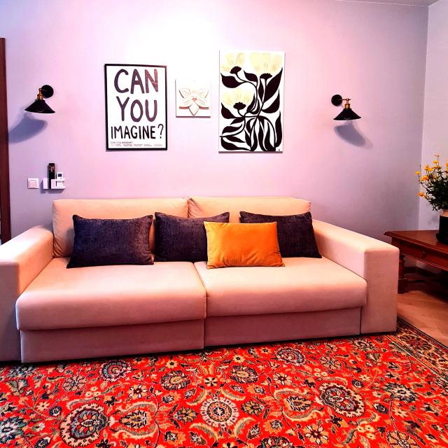 Apartment for 9 nights on Sacco and Vanzetti streets