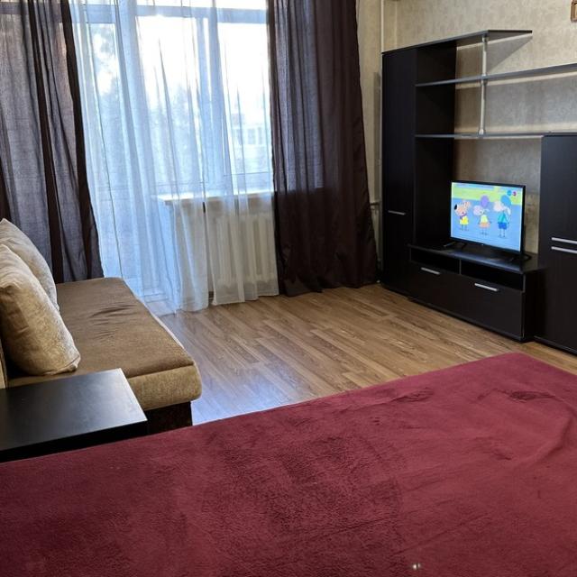 A network of guest apartments on Karl Marx street 10/6