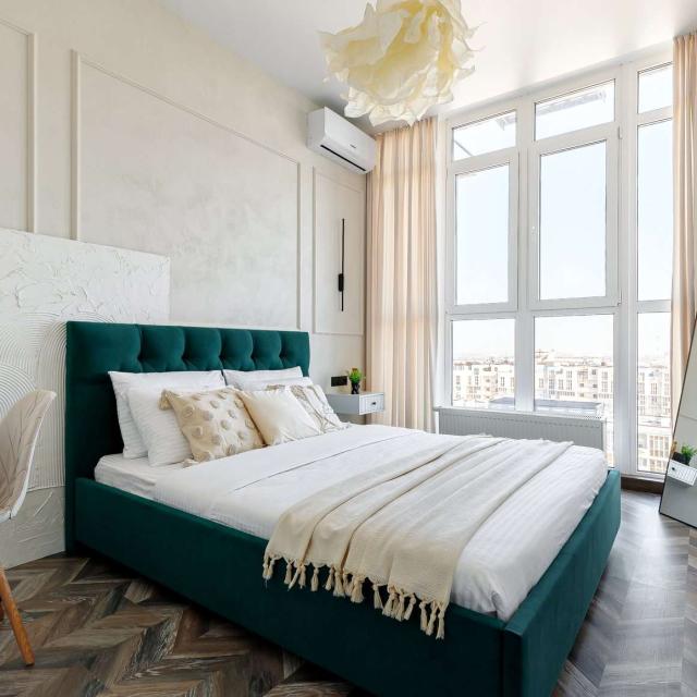Apartments on Hero Peshkov street 14 building 4