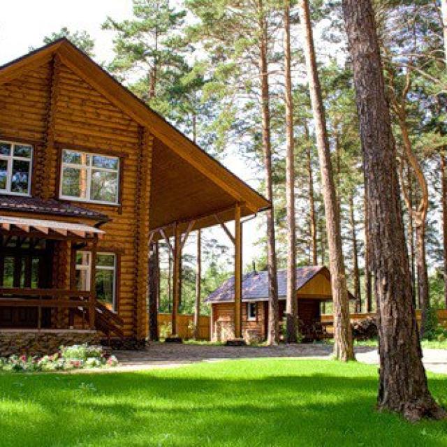 Клуб Кронос (Загородный экоклуб-отель)