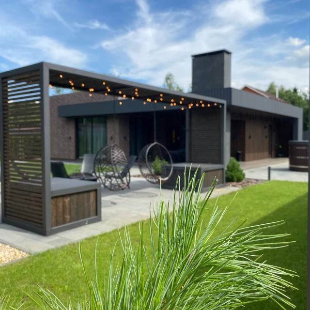 Villa with smart house, sauna and vat