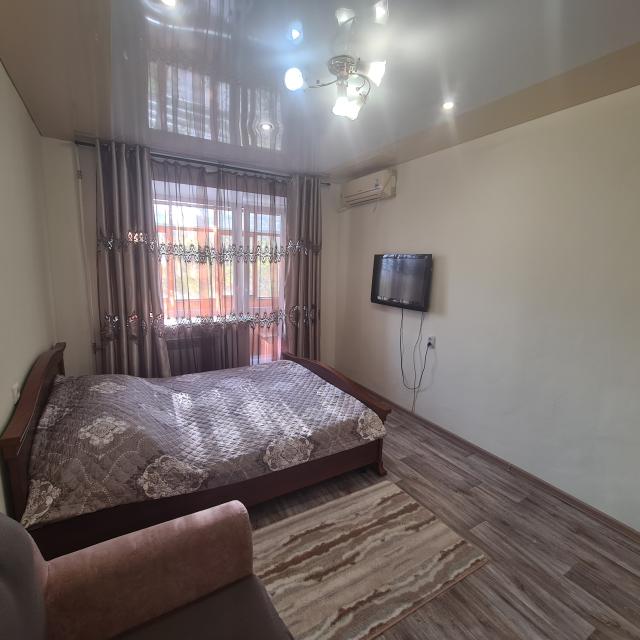 Apartments on Djambula street 4