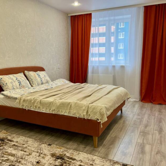Studio apartments on 42 Verkhnyaya Dubrova Street