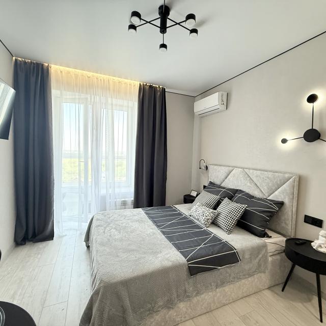 studio apartment on Schmidt 3