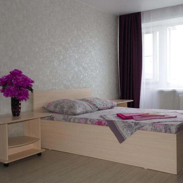 Apartments on 41 Karyakinskaya street