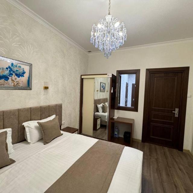 Vasiev’s Hotel (Васиев’с)