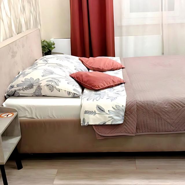 Apartment on Dmitry Mikhailov street 12