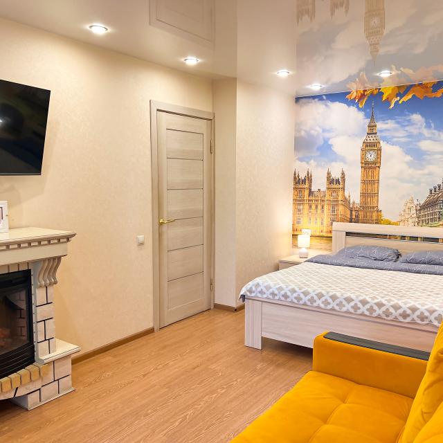 Apart MV apartment on 50 let Oktyabrya 39 street