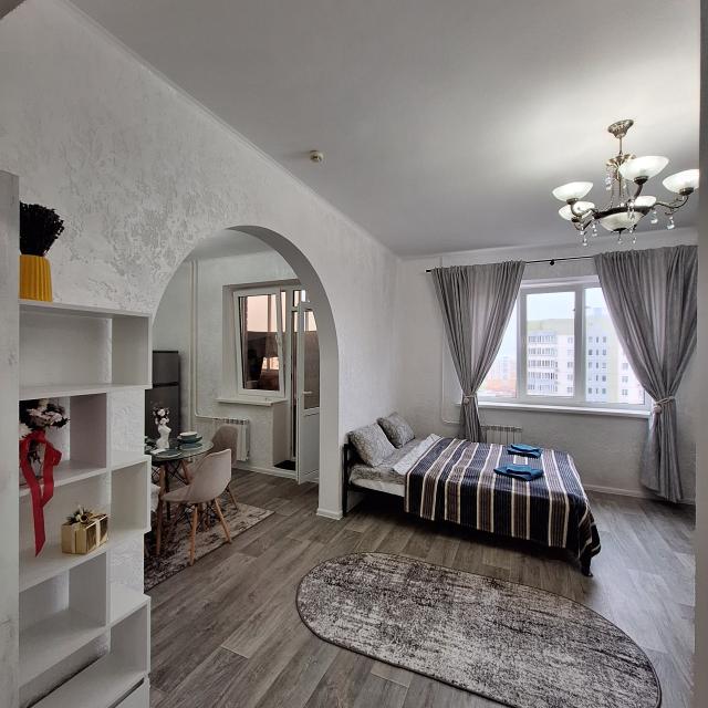 Apartments on Anatoly Deriglazov Avenue 33