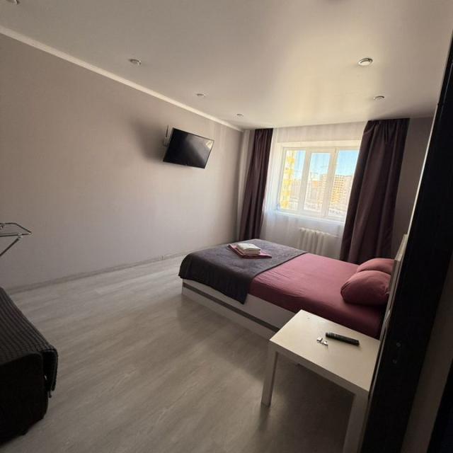 Apartment on Dagestanskaya 10/1
