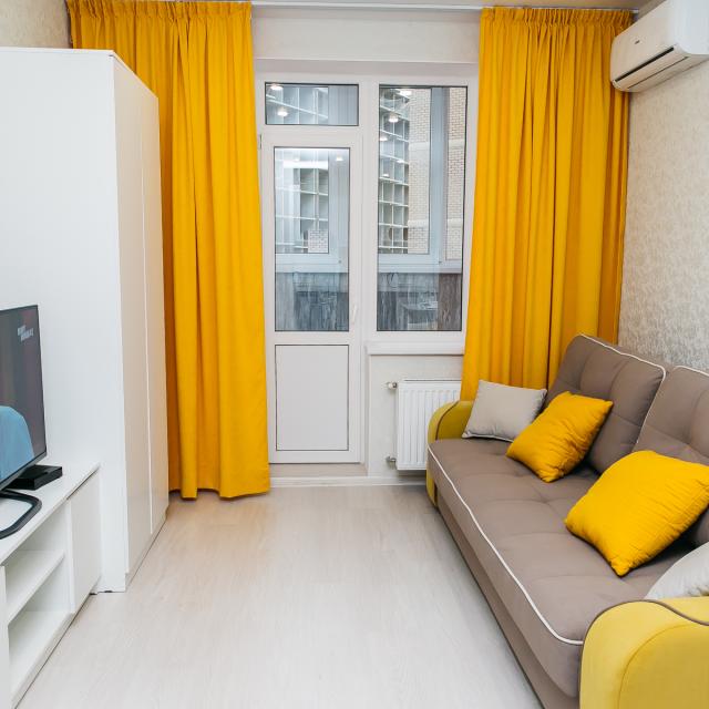 Cozy apartments in Krasnodar on Dombayskaya street 
