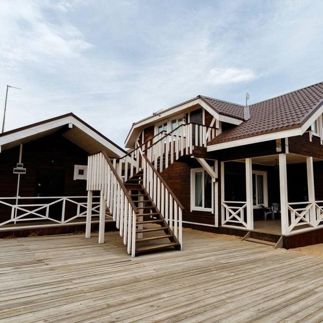 Baikal Family House (Байкал Фэмили Хаус)